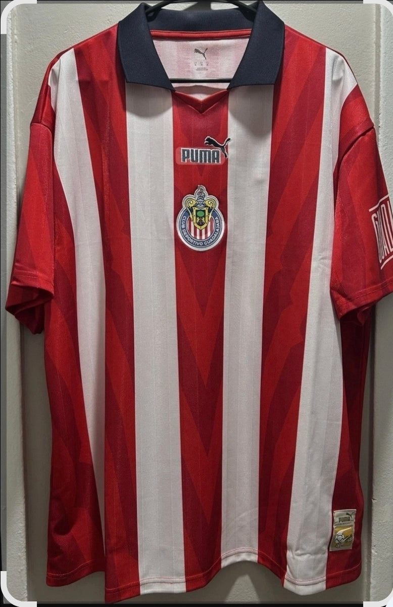 Puma Chivas de Guadalajara Retro Jersey