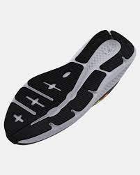 Under Armour Charged Pursuit 3