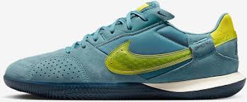 Nike Street Gato